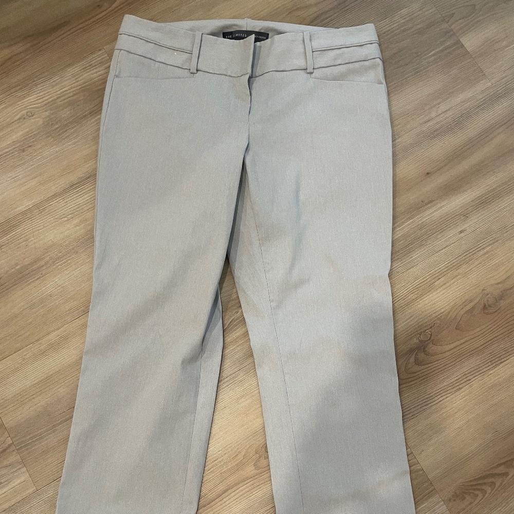 Grey cropped pants